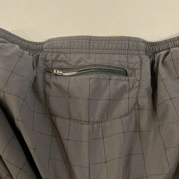 Nike Running Challenger 7” Compression 519702 Dri-Fit large‎ lined shorts large - Picture 7 of 7